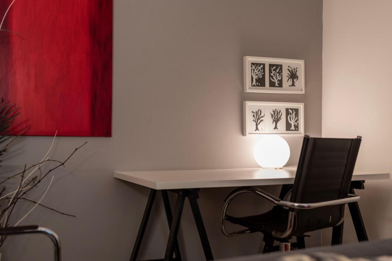 Bmyguest - Santa Catarina Downtown Apartment Порто Екстериор снимка
