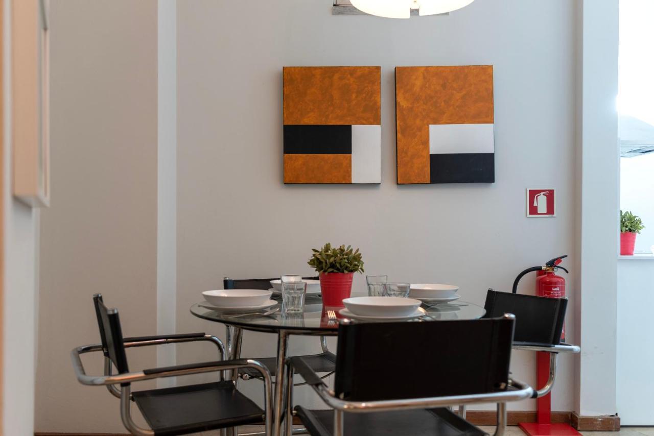 Bmyguest - Santa Catarina Downtown Apartment Порто Екстериор снимка